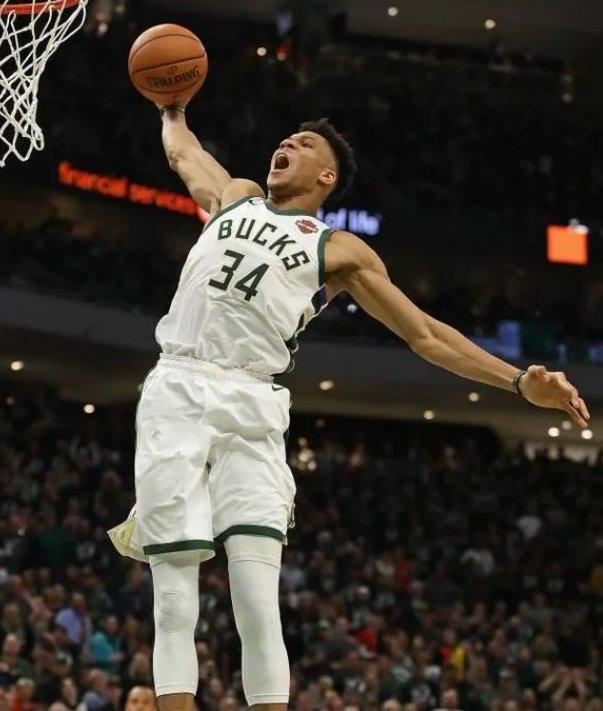 开云真人娱乐官网 - 字母哥新星精彩发挥表现惊艳，TES未来可期！